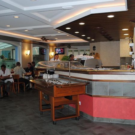 Motel - Hotel La Poularde Romont Екстериор снимка