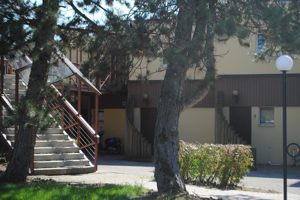 Motel - Hotel La Poularde Romont Екстериор снимка