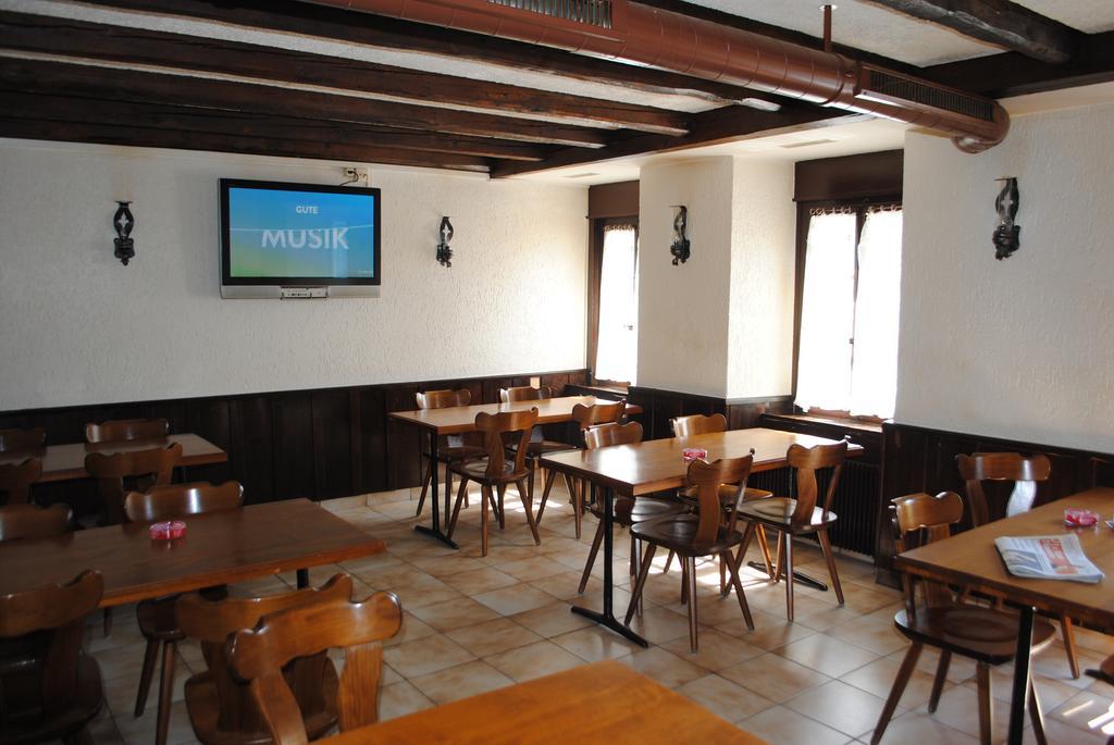 Motel - Hotel La Poularde Romont Екстериор снимка
