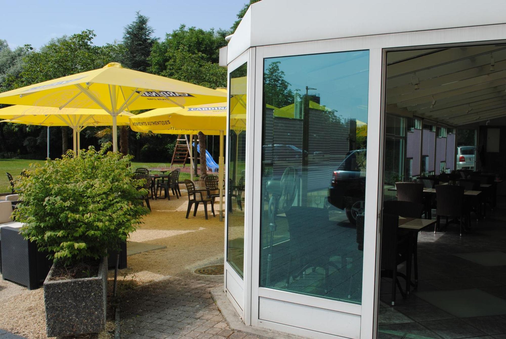 Motel - Hotel La Poularde Romont Екстериор снимка